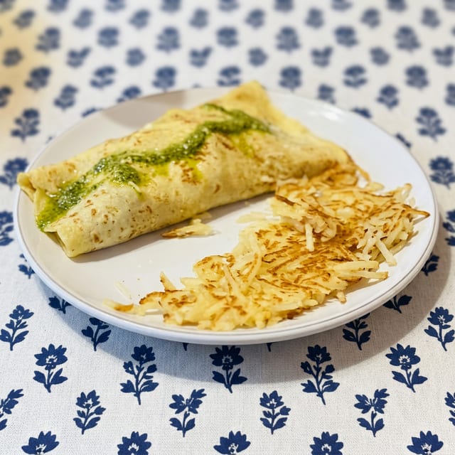 Chicken-Pesto Crepe.